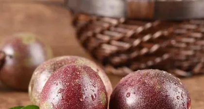 How much sugar does passion fruit have? What are the nutritional values of passion fruit?