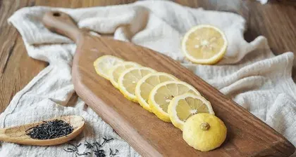 Correct Watering Time for Lemon Care (Mastering Watering Time for Healthier Lemon Growth) 3