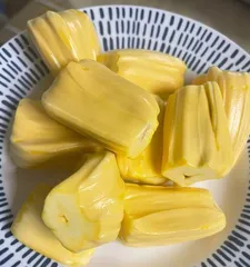 Is the nature of pineapple hot or cool? (Analysis of the nature of pineapple and health preservation suggestions)