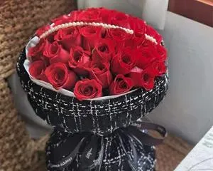 Essential for confession, what flowers are best to buy? (How to choose confession flowers? What precautions should be noted when sending flowers?)