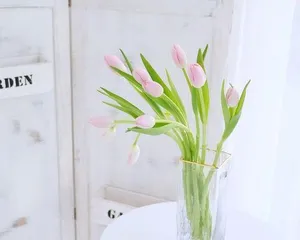 Care methods for using peony flowers in arrangements (Create beautiful and noble floral art pieces, you must know about peony!)