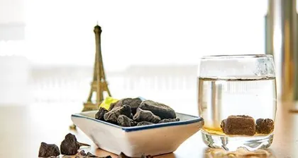The efficacy and effects of Polygonum multiflorum soaked in water (Exploring the health mysteries of drinking Polygonum multiflorum soaked in water)